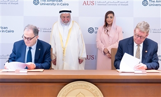 سلطان يشهد توقيع مذكرة تفاهم بين «أمريكية الشارقة» والجامعة الأمريكية بالقاهرة