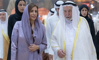 حاكم الشارقة يوجه بتزويد مكتبات الإمارة بأحدث إصدارات معرض الكتاب