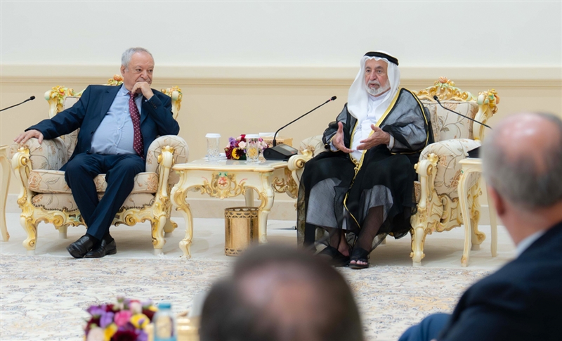 Sultan Al Qasimi receives founding delegation of ALA Beirut