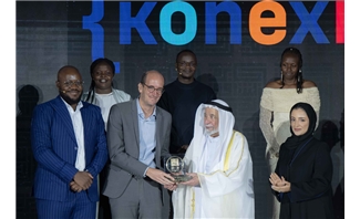 صاحب السمو حاكم الشارقة يكرّم منظمة «كونيكسيو إفريقيا» الفائزة بجائزة الشارقة لمناصرة ودعم اللاجئين