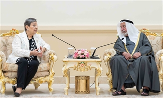 حاكم الشارقة يستقبل وفد جامعة بيرزيت الفلسطينية